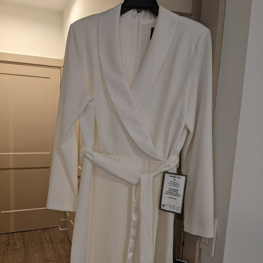 Adrianna Papell White/Ivory Tie-Waist Tuxedo Dress